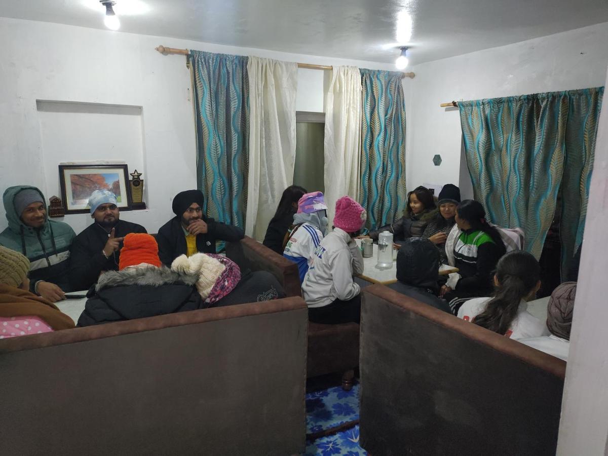 The Gulmarg Gateway Resort Srinagar  Bagian luar foto